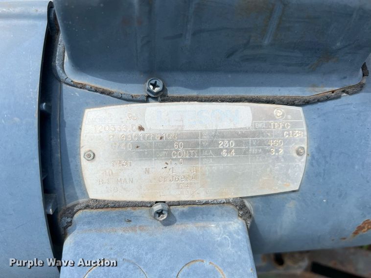 image for item MY9662 (4) pump jacks