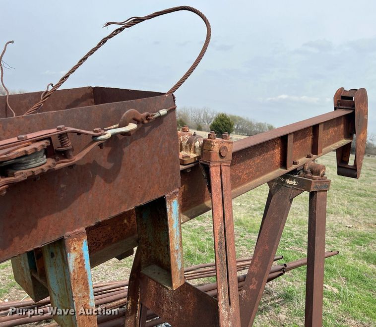 image for item MY9662 (4) pump jacks