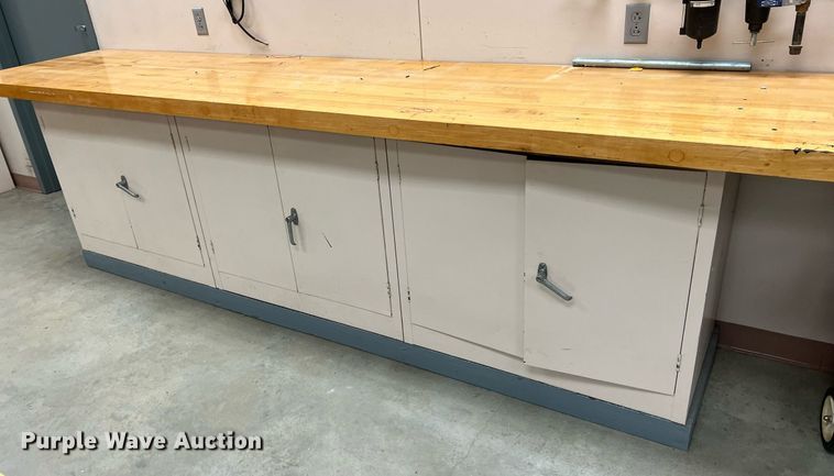 image for item MY9686 (6) work benches