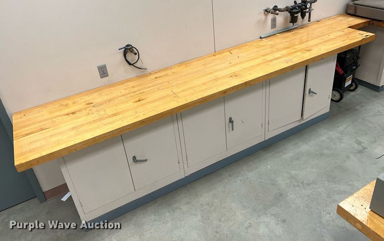 image for item MY9686 (6) work benches