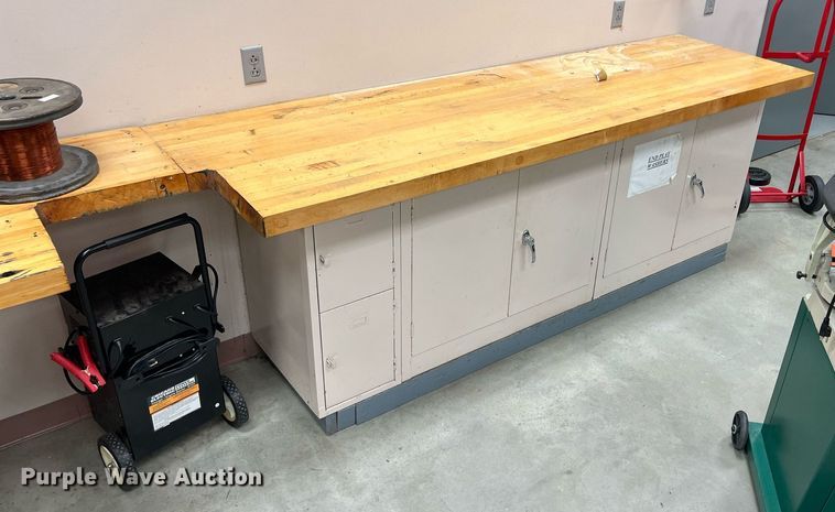 image for item MY9686 (6) work benches