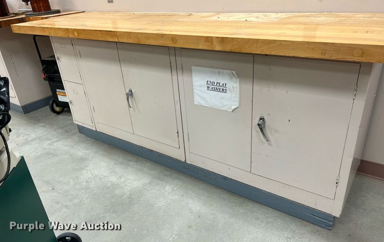 image for item MY9686 (6) work benches