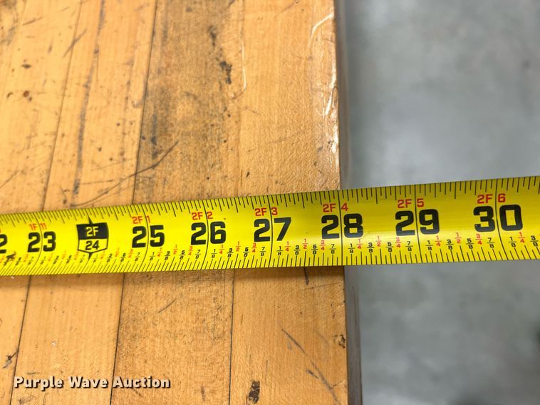 image for item MY9686 (6) work benches