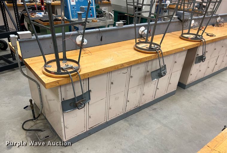 image for item MY9687 (8) Workbenches