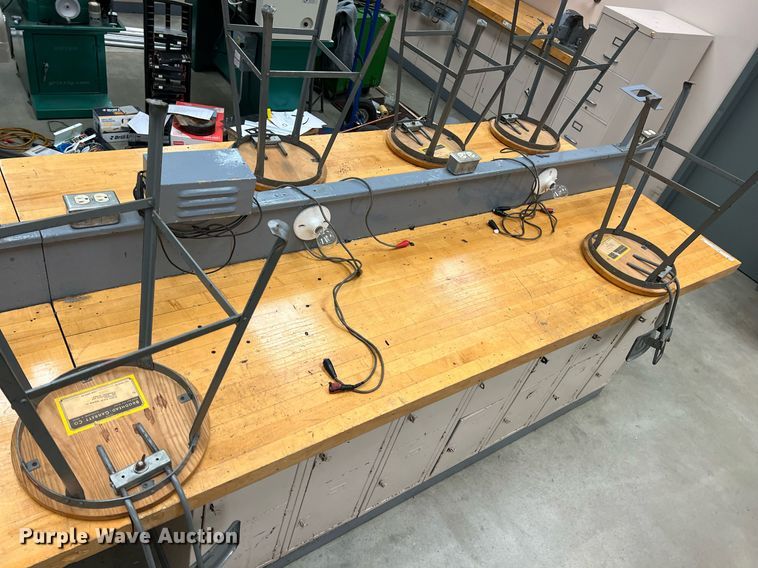 image for item MY9687 (8) Workbenches