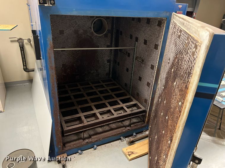 image for item MY9688 1996 ACE 240 RKG  burn off oven