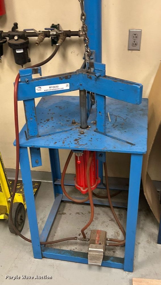 image for item MY9690 Cylinder puller