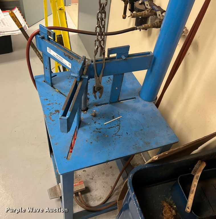 image for item MY9690 Cylinder puller