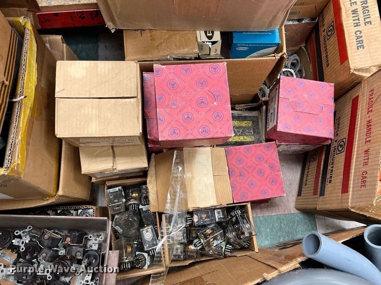 image for item MY9693 Building materials