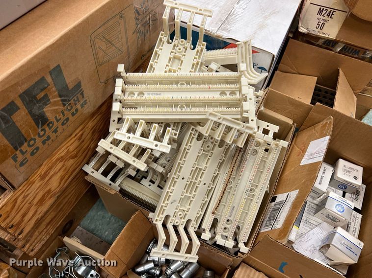 image for item MY9693 Building materials