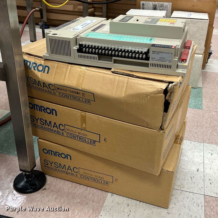 image for item MY9700 (4) Omron programming consoles