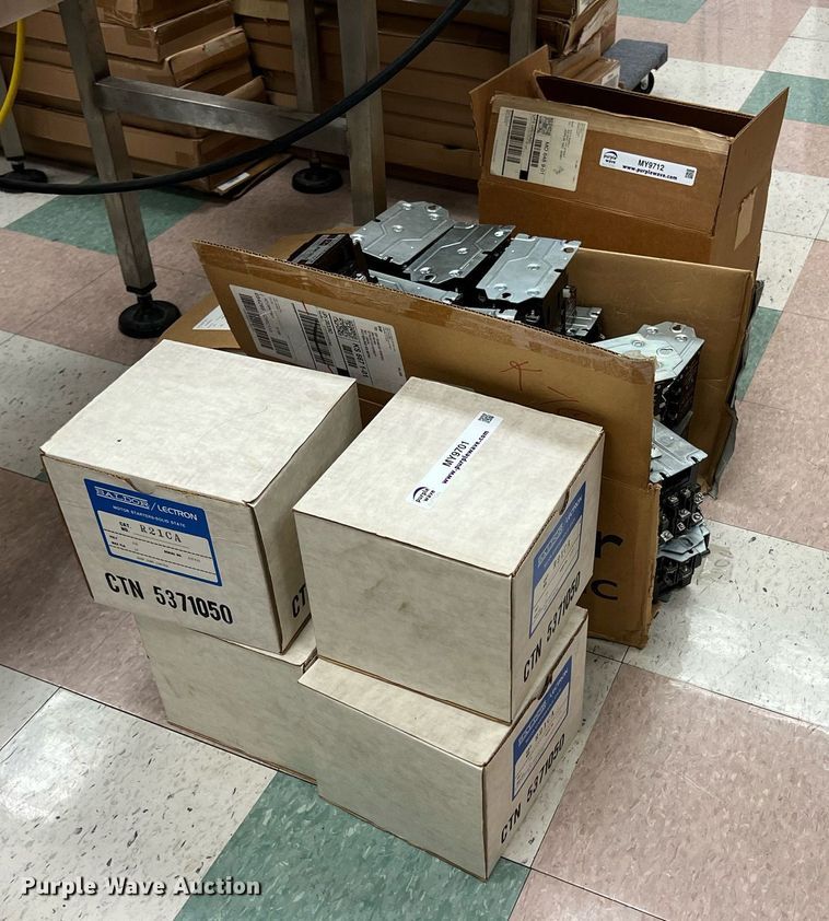 image for item MY9701 Electric motor starters