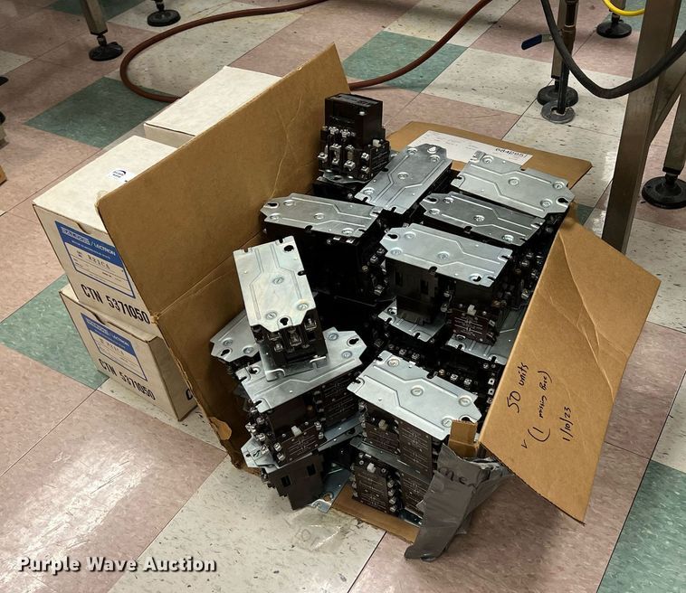 image for item MY9701 Electric motor starters