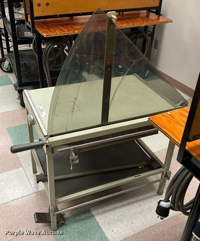 image for item MY9707 paper cutter