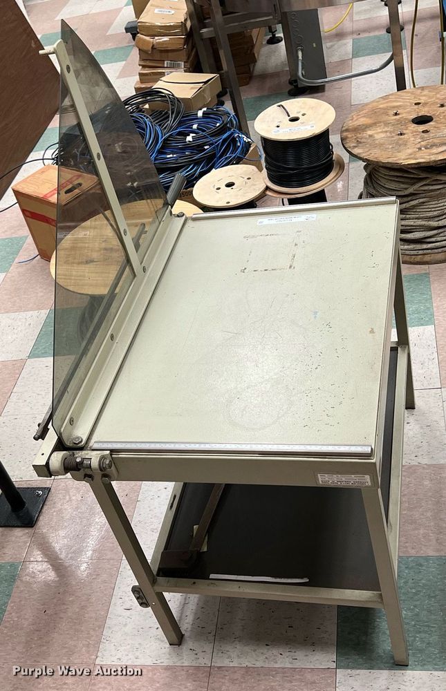 image for item MY9707 paper cutter