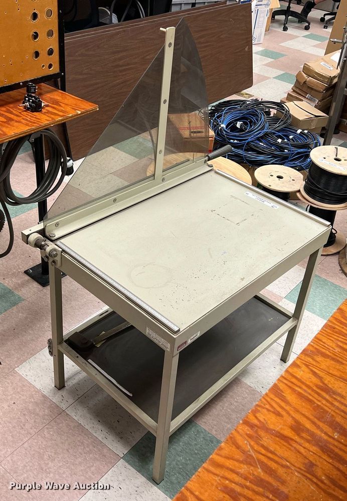 image for item MY9707 paper cutter