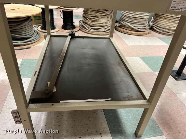 image for item MY9707 paper cutter