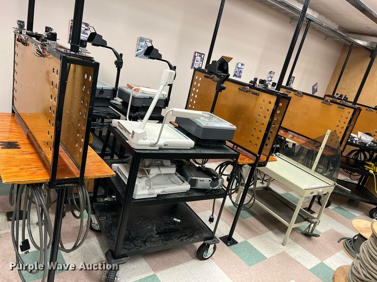 image for item MY9708 (3) projectors