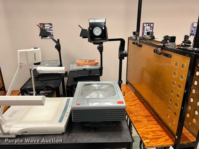 image for item MY9708 (3) projectors