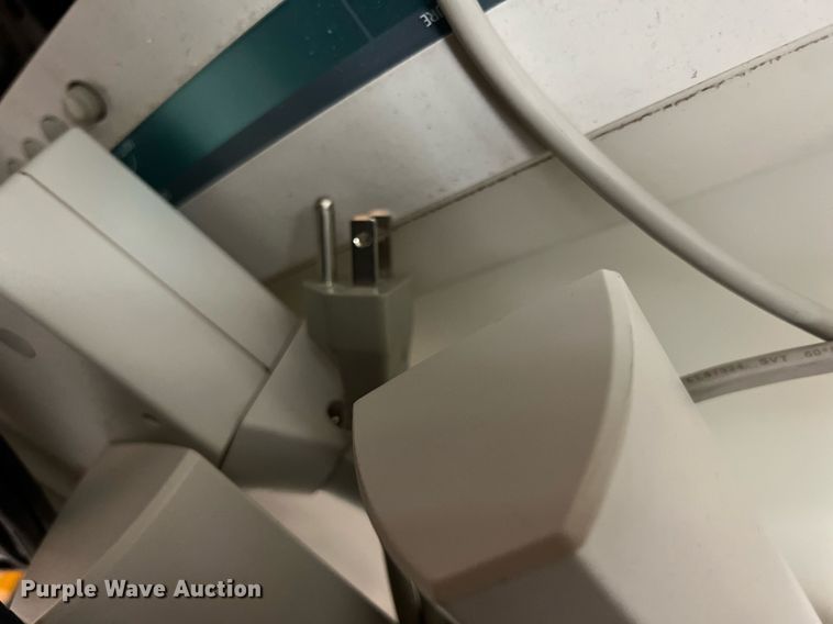 image for item MY9708 (3) projectors