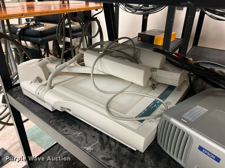 image for item MY9708 (3) projectors