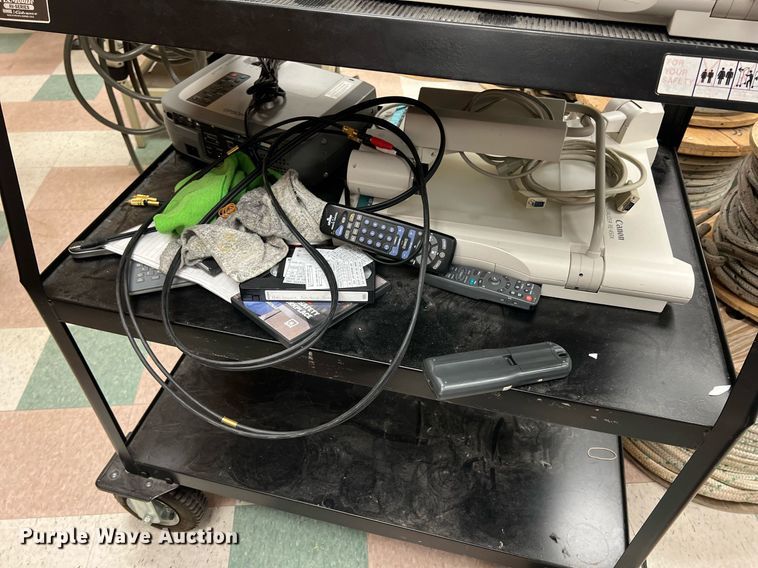 image for item MY9708 (3) projectors