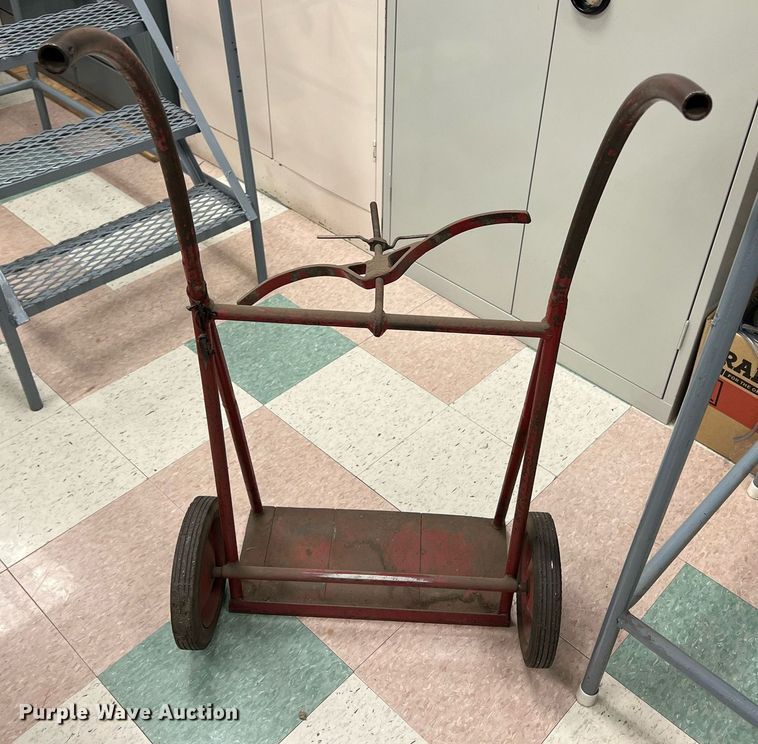 image for item MY9714 (3) step ladders