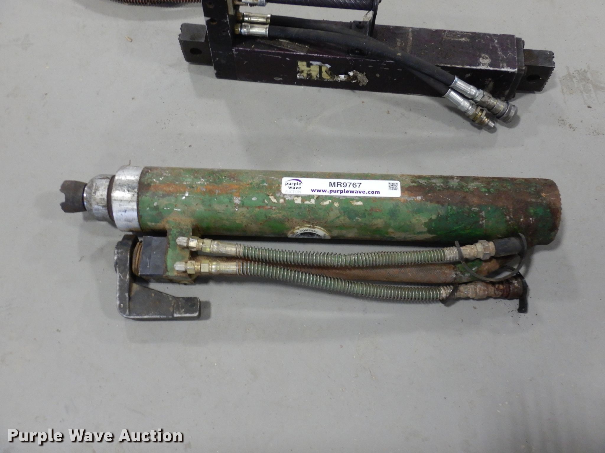 (2) Hurst hydraulic spreaders in Karval, CO Item MR9767 sold Purple Wave