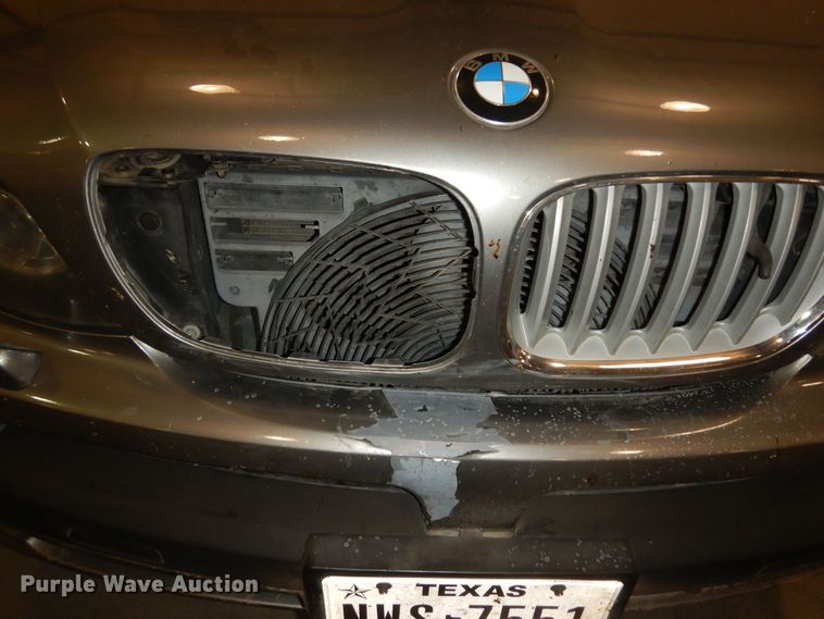 image for item DI6767 2004 BMW X5  SUV