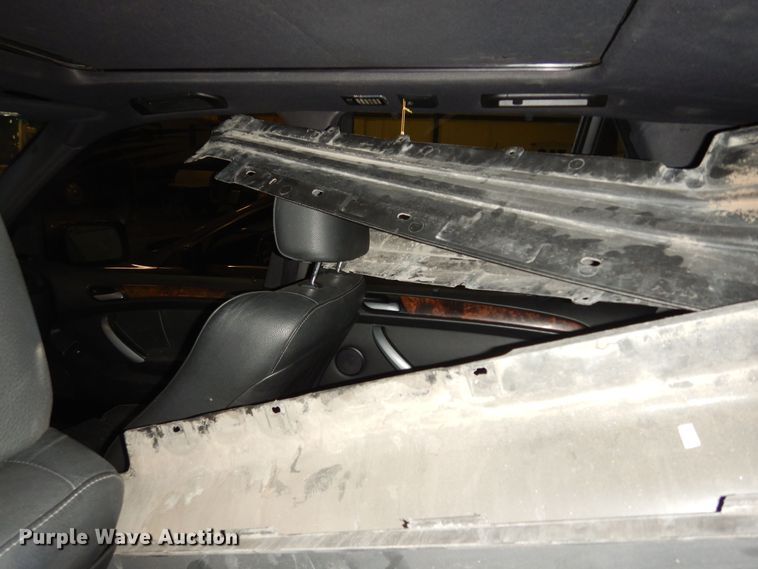 image for item DI6767 2004 BMW X5  SUV