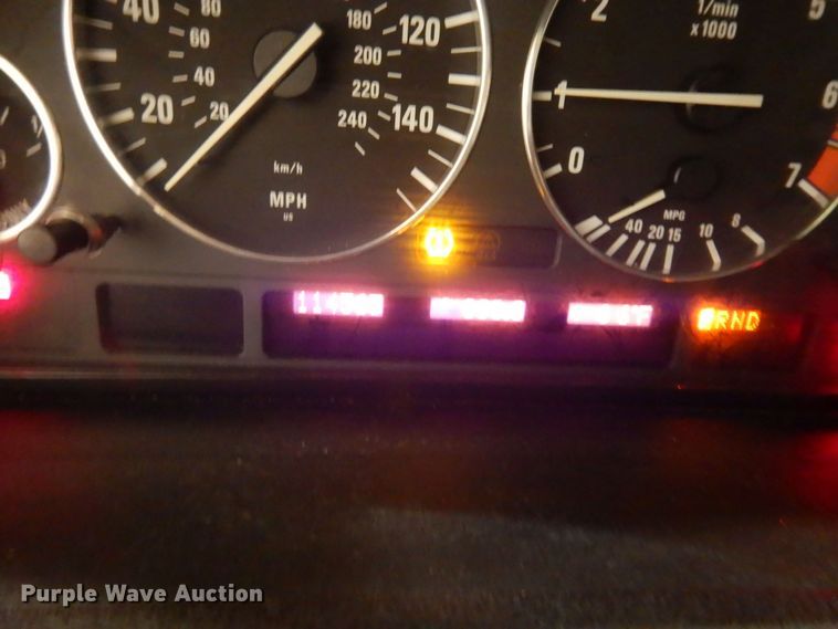 image for item DI6767 2004 BMW X5  SUV