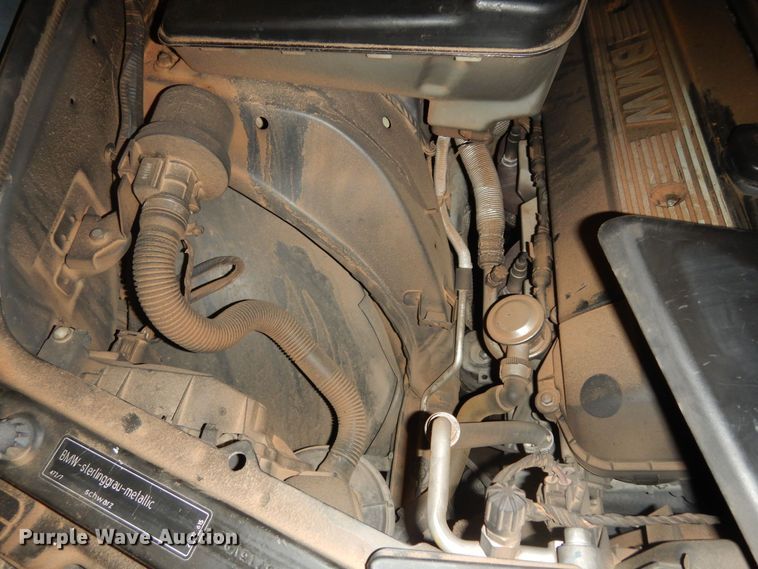 image for item DI6767 2004 BMW X5  SUV