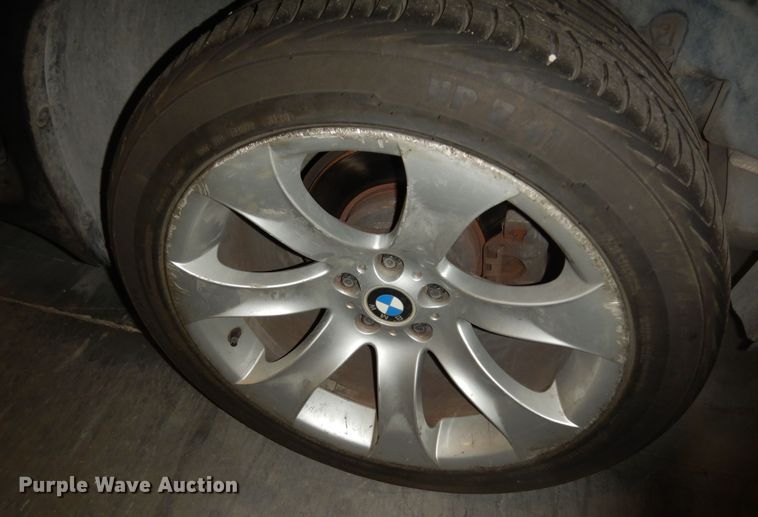 image for item DI6767 2004 BMW X5  SUV