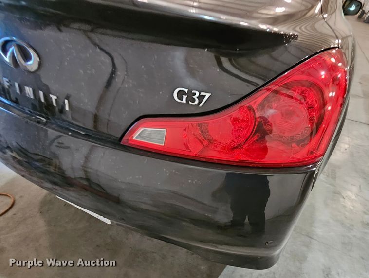 image for item DK1747 2011 Infiniti G37