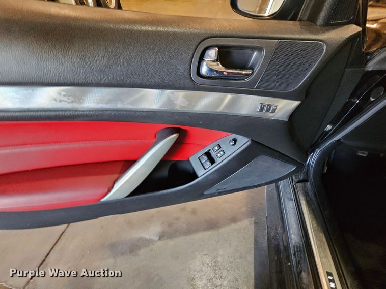 image for item DK1747 2011 Infiniti G37