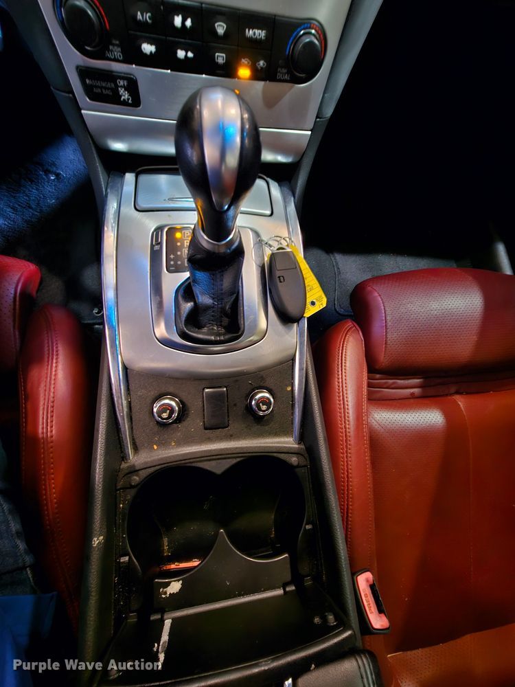 image for item DK1747 2011 Infiniti G37