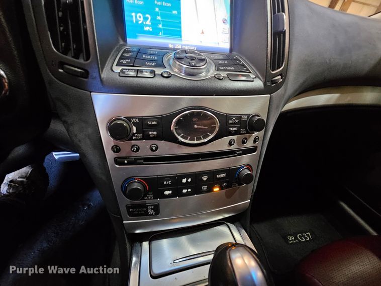 image for item DK1747 2011 Infiniti G37