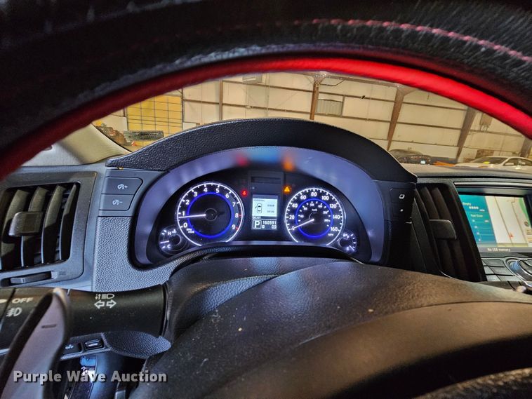 image for item DK1747 2011 Infiniti G37