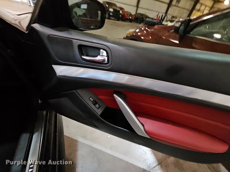 image for item DK1747 2011 Infiniti G37