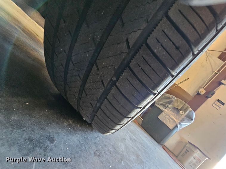 image for item DK1747 2011 Infiniti G37