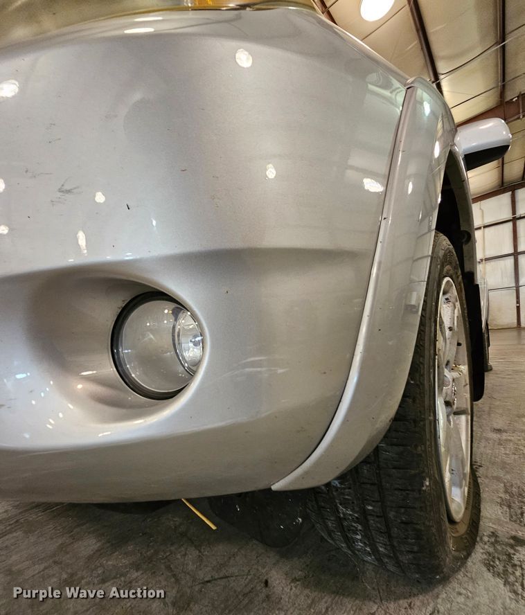 image for item DK7685 2007 Toyota RAV4  SUV