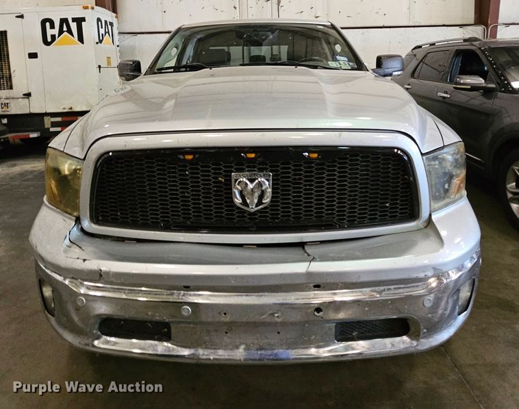 image for item DK7687 2010 Dodge Ram 1500  Crew Cab pickup truck