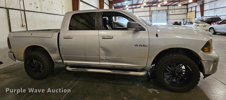 image for item DK7687 2010 Dodge Ram 1500  Crew Cab pickup truck
