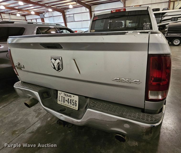image for item DK7687 2010 Dodge Ram 1500  Crew Cab pickup truck