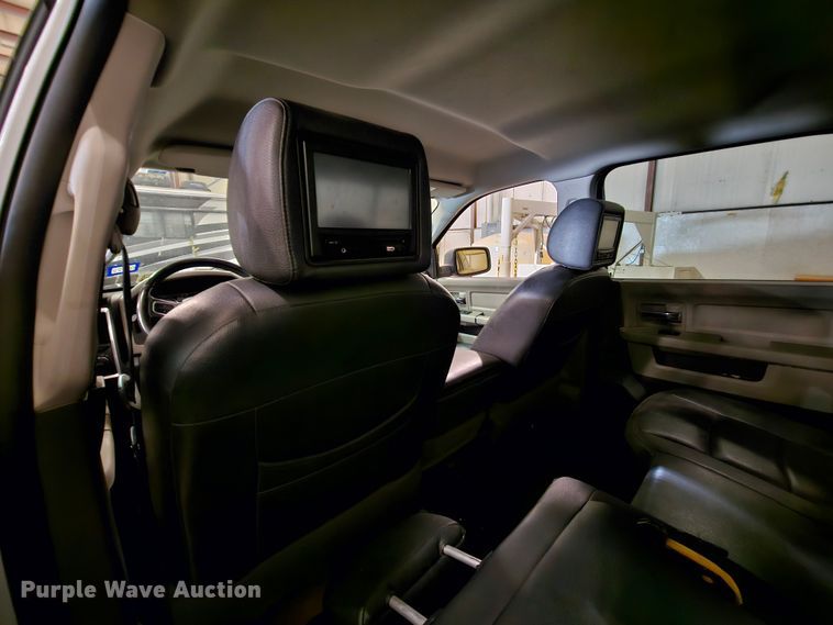 image for item DK7687 2010 Dodge Ram 1500  Crew Cab pickup truck