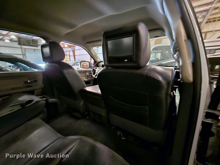 image for item DK7687 2010 Dodge Ram 1500  Crew Cab pickup truck