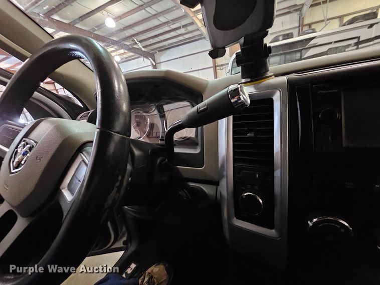 image for item DK7687 2010 Dodge Ram 1500  Crew Cab pickup truck