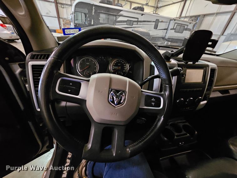 image for item DK7687 2010 Dodge Ram 1500  Crew Cab pickup truck