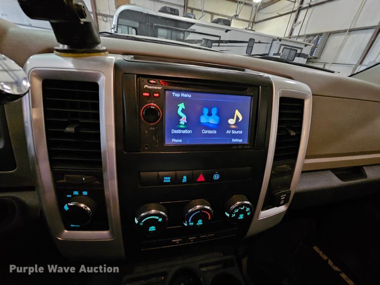 image for item DK7687 2010 Dodge Ram 1500  Crew Cab pickup truck