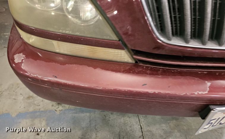 image for item DK7690 1999 Lexus RX300  SUV